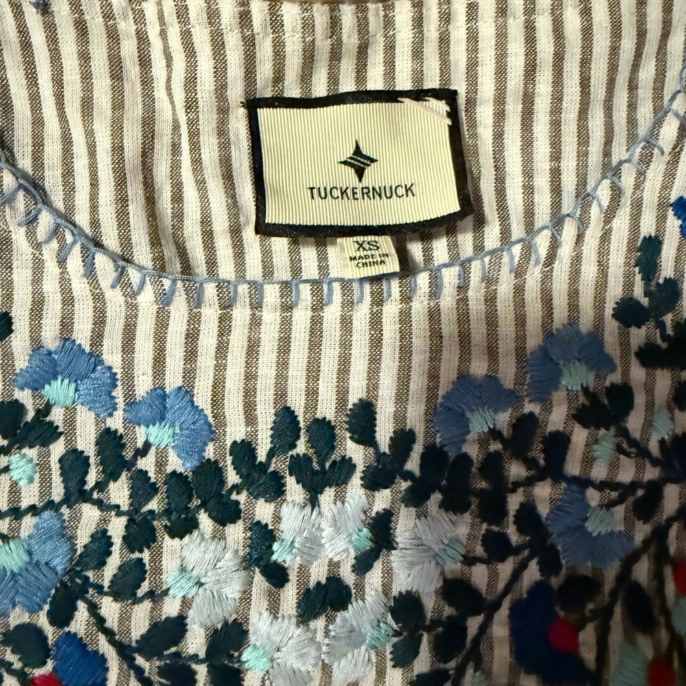 Tuckernuk Striped linen sunny mini Dress with Embroidered Details NWT - Picture 3 of 4